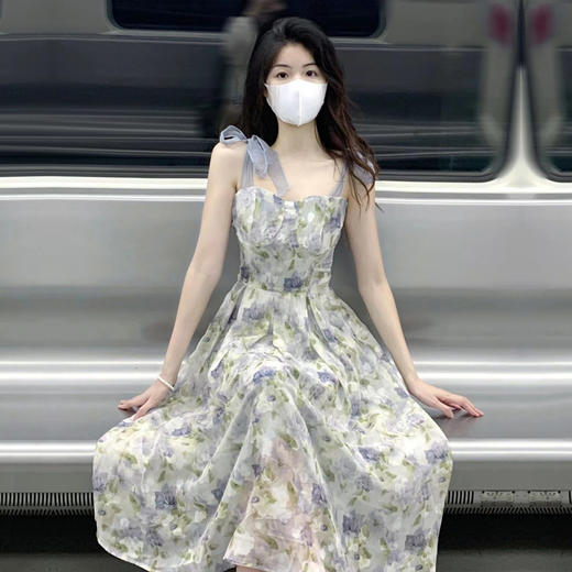 【仙气超仙森系】法式小众油画风 吊带连衣裙女茶歇 初恋收腰别致长裙子 超甜显瘦轻松打造小蛮腰~ 商品图2
