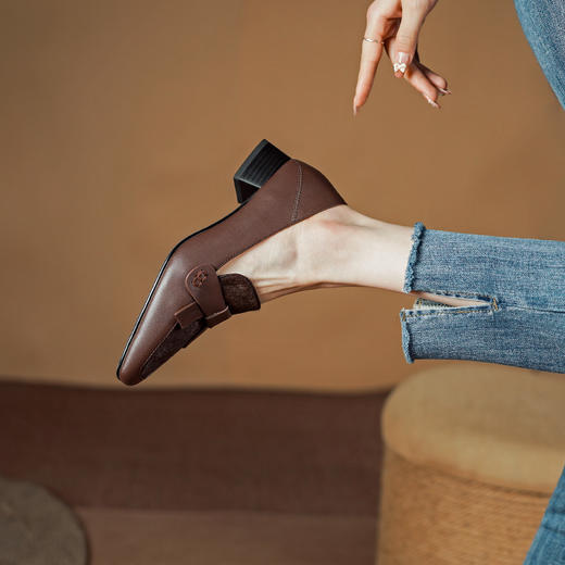 优雅百搭，头层牛皮+马毛粗跟单鞋DJC-843 商品图2