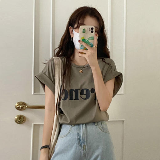 【美式复古❗️新款夏季女T恤】宽松设计，网红设计感，简约大方，柔软舒适，小众设计别致上衣ins潮 商品图1