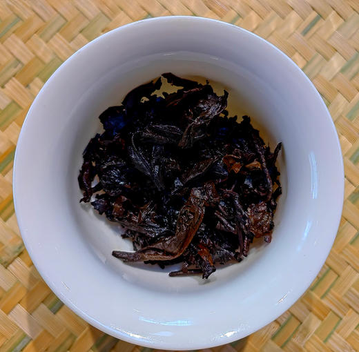 【十三年陈老熟茶】老古私藏，2010年原料给某益供货留存的原料；纯正景迈古树；勐海老窖池发酵；250克/砖 商品图6