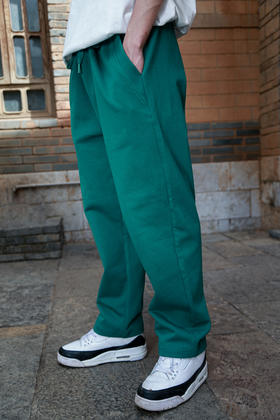 E320836157直筒休闲针织裤