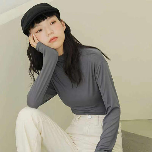 【应季好物】牛奶绒半高领打底衫 商品图1