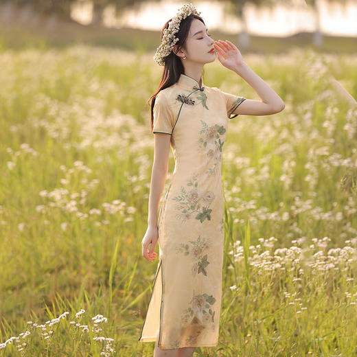 【旗袍精髓，改良国风】2023款夏GAO级感 复古收腰 盘扣连衣裙 一袭佳丽 显示独特风采 穿上就是一副新颖典雅的画卷 穿出优雅大方的气质！ 商品图4