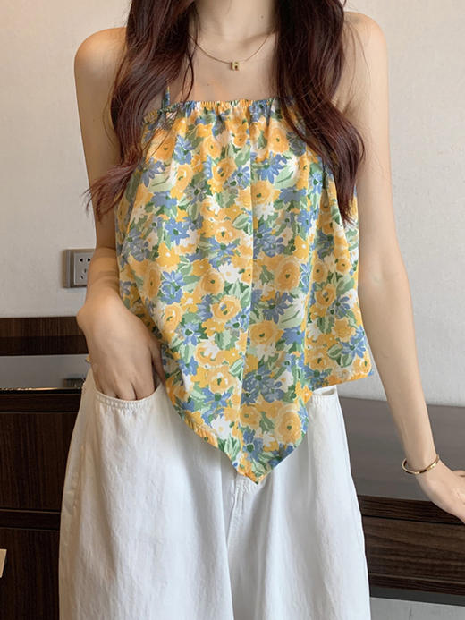 【心机小吊带，性感修身】碎花挂脖小吊带背心，内搭夏季新款宽松设计感小众外穿上衣潮 商品图1
