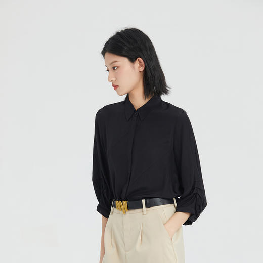 谜底七分袖衬衫女2023夏季新款简约时尚H型通勤衬衣上衣235MC6091 商品图1