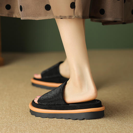 舒适百搭，厚底水钻凉拖鞋TYM-6176 商品图3