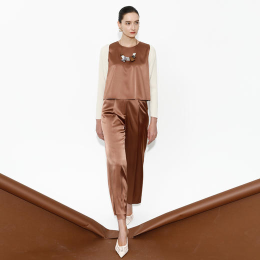 卡莉朵拉上衣C26B7123 商品图1