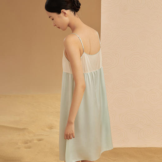 金三塔敦煌联名100%桑蚕丝女重磅真丝古风次序可外穿吊带裙夏新品 YSFCB311 商品图1