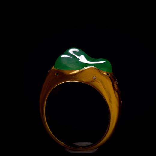 【只此青绿】翡翠青山戒18k镶嵌 商品图9