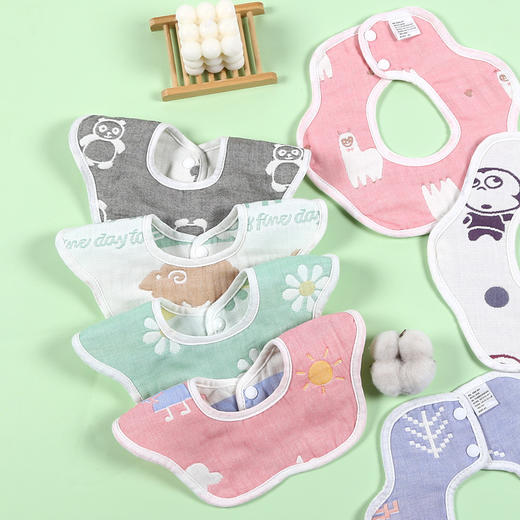 「9.9元包邮！数款可选」六层纱布围嘴母婴用品 宝宝童装婴儿纱布全棉围兜360度可旋转口水巾 商品图1