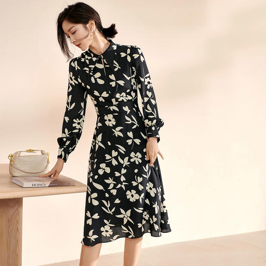 剩S 米思阳黑色雪纺碎花连衣裙女2024秋季新款气质中长款修身显瘦裙子 商品图0
