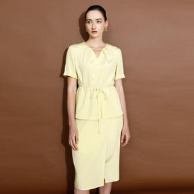 卡莉朵拉半裙C26B7408