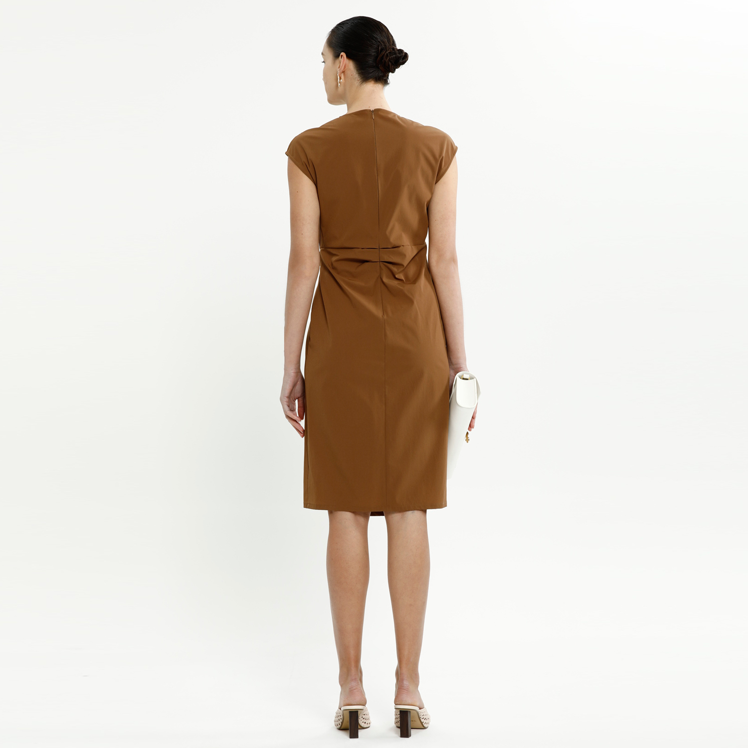 卡莉朵拉连衣裙C26B7537