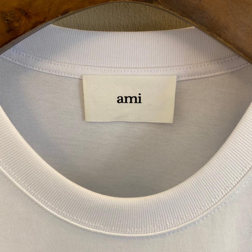 Ami de Coeur 23春夏设计师系列男女同款棉质刺绣短袖T恤 商品图1