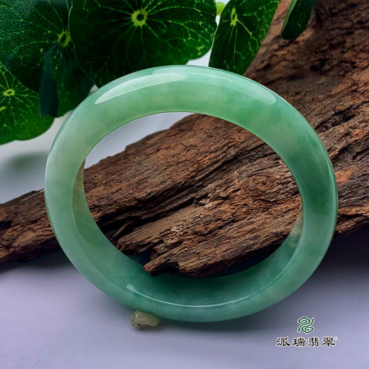 派瑞翡翠 翡翠手镯 糯种 飘花 商品图0
