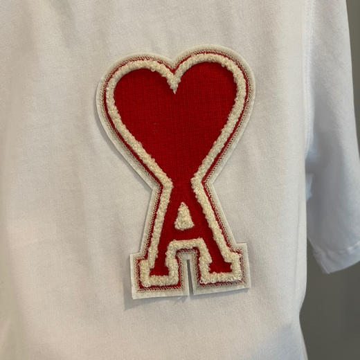 Ami ssDe Coeur贴花短袖Ｔ恤-白色配红绣花 商品图2