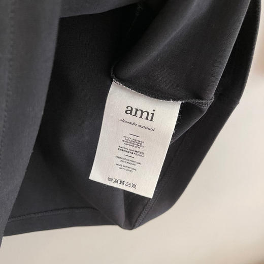 Ami 2021ssDe Coeur贴花短袖Ｔ恤-黑色配红绣花 商品图7