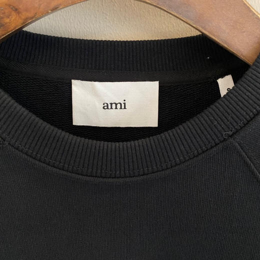 Ami de Coeur23春夏爱心刺绣圆领插肩卫衣 商品图1