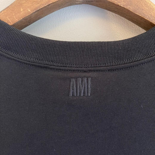Ami 2021ssDe Coeur贴花短袖Ｔ恤-黑色 商品图3