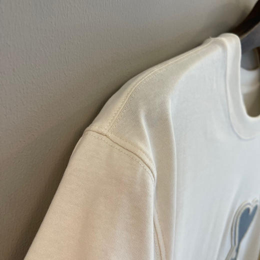 Ami 2021ssDe Coeur贴花短袖Ｔ恤-米白配灰绣花 商品图5