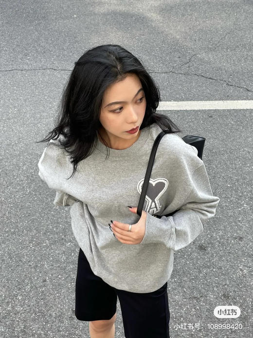 Ami 2021FW de Coeur 章仔圆领卫衣 商品图5