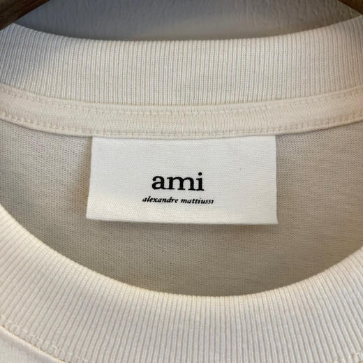 Ami 2021ssDe Coeur贴花短袖Ｔ恤-米白色 商品图1