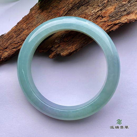 派瑞翡翠 翡翠手镯 糯种 浅绿 商品图1
