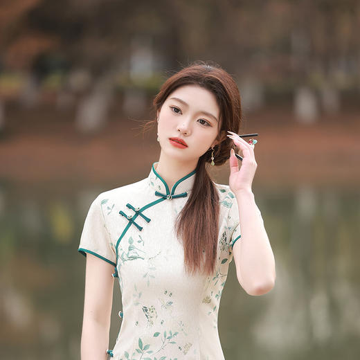 ZAYS-5166春装改良蕾丝复合长旗袍日常修身气质年轻款旗袍 商品图1