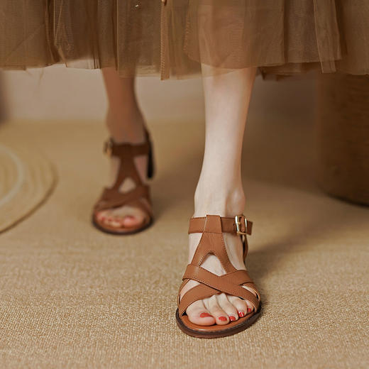 舒适简约，里外全头层皮粗跟凉鞋PS923A 商品图7
