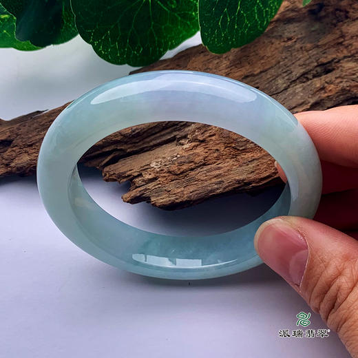 派瑞翡翠 翡翠手镯 糯种 飘花 商品图3