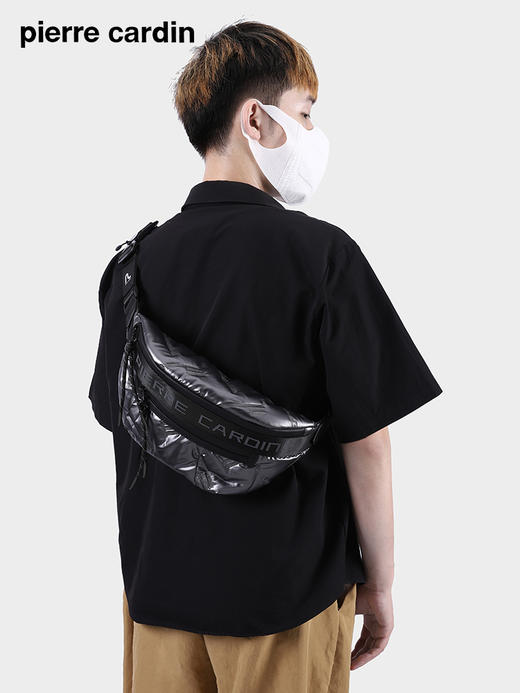 皮尔卡丹ethereal系列 活力羽绒胸包男士休闲斜挎包 商品图6