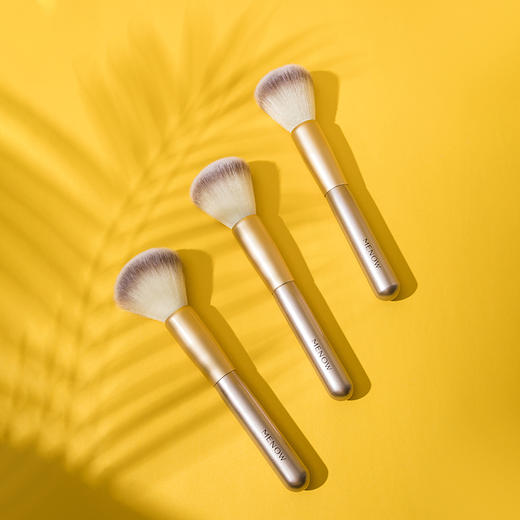 【MENOW】美诺嘟嘟鸭散粉刷大号柔软毛蓬松上妆自然定妆刷化妆刷 商品图4