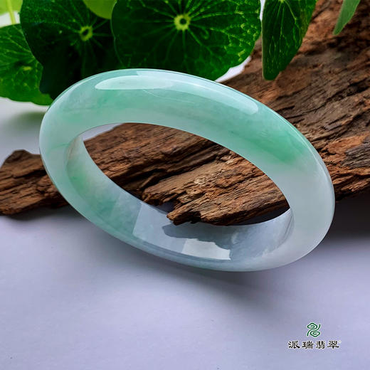 派瑞翡翠 翡翠手镯 糯种 飘花 商品图0