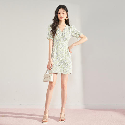 西遇法式碎花连衣裙女夏季新款气质收腰显瘦高级感茶歇裙10930934 商品图1