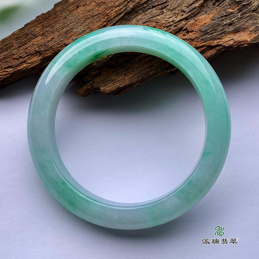 派瑞翡翠 翡翠手镯 糯种 飘花 商品图3