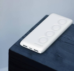 【团购展示】幻响超薄移动电源刀锋7P