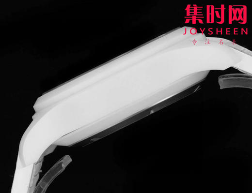 万国TPS飞行员计时系列 “太浩湖”特别版 新款陶瓷男士腕表 商品图6