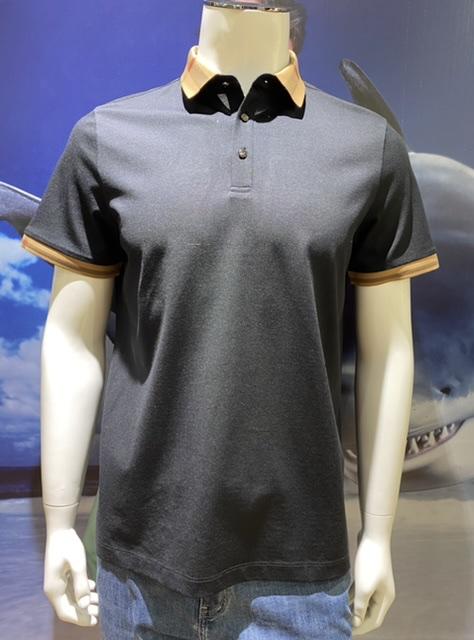 4F箭鱼鲨男装 商品图0