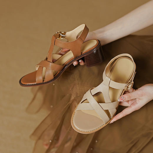 舒适简约，里外全头层皮粗跟凉鞋PS923A 商品图6