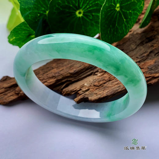 派瑞翡翠 翡翠手镯 糯种 飘花 商品图0