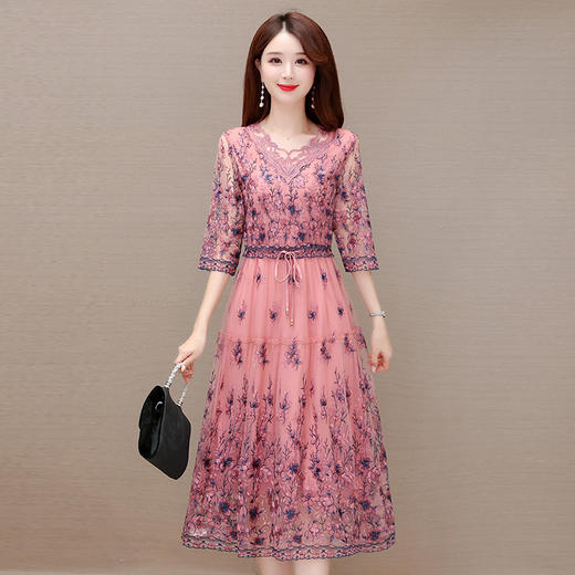 夏季新款，重工刺锈裙中长款女装A字裙中袖网纱连衣裙QYM-LRX-GM803-Y 商品图0