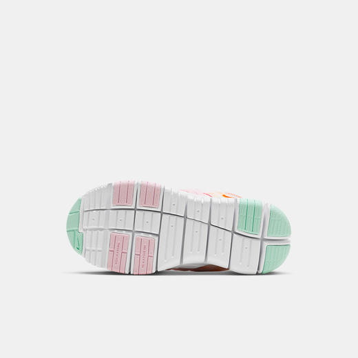 Nike Dynamo Free (PS) 婴童运动童鞋 FJ7724 商品图1