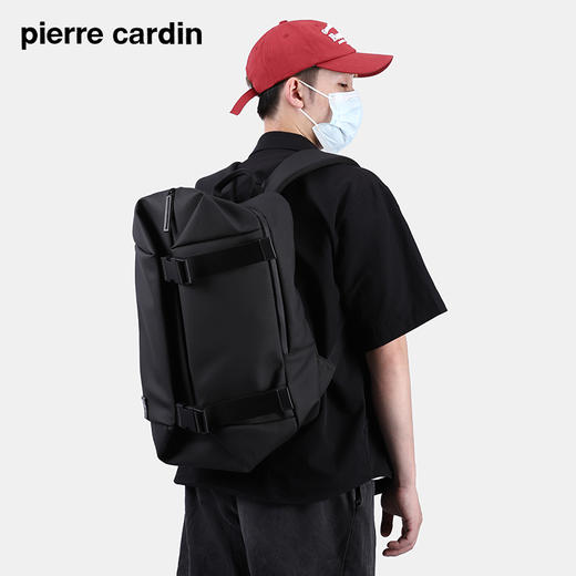 皮尔卡丹functionalist系列 大容量潮酷男士双肩包 商品图5