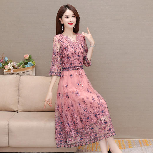 夏季新款，重工刺锈裙中长款女装A字裙中袖网纱连衣裙QYM-LRX-GM803-Y 商品图1