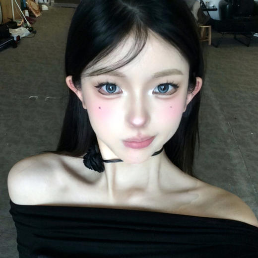 【平价日抛美瞳】蔚蓝 Woolilens |中直径14.2mm 着色13.5mm 【同品牌多盒美瞳更划算，选款色板在详情页内】，蓝色日抛美瞳狗狗眼～基弧8.5 商品图6