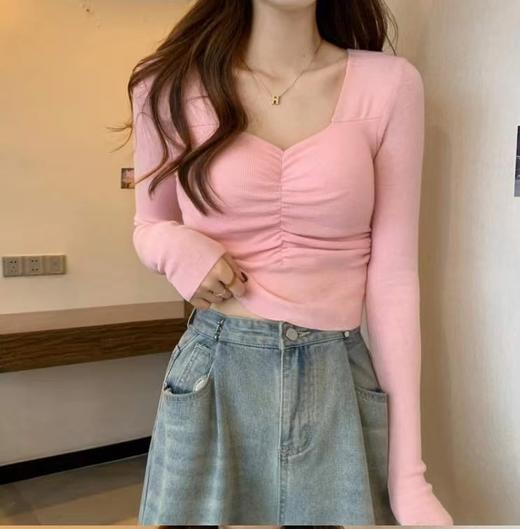 【直播专供】春季胸前打褶大方领上衣 150422313 商品图0