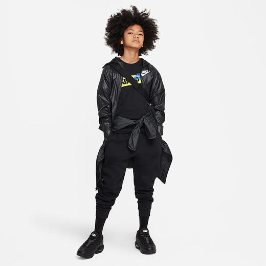 Nike Sportswear 大童（男孩）T恤 DX9505 商品图3