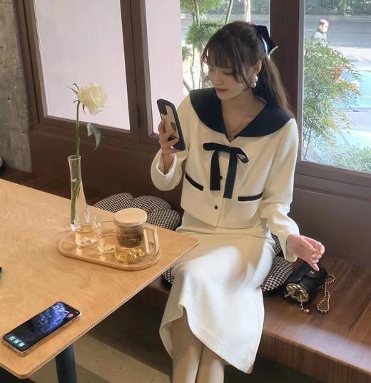 【直播专供】春季撞色娃娃领鱼尾套装 150363624 商品图2