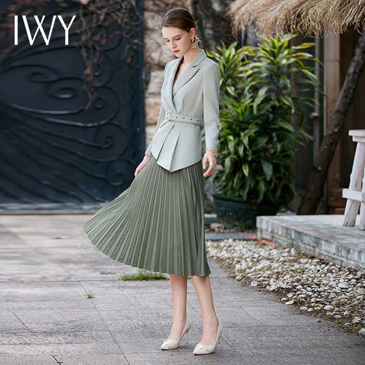 IWY/I新款职业西装套裙女主持上镜正装时尚通勤裙装工作服CS1717 商品图3