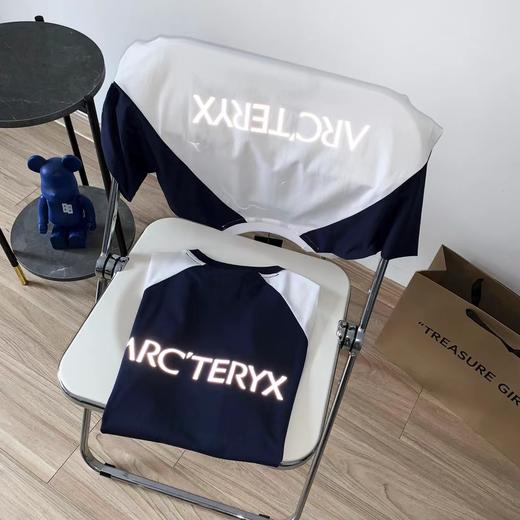 始祖鸟✖️JIL Sander极简主义3m字母反光大标鸡骨架休闲圆领拼接短袖T恤 商品图5